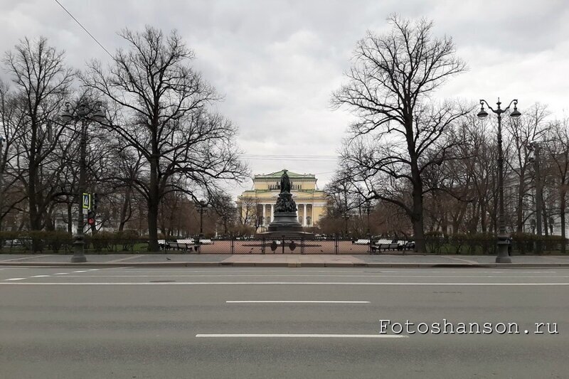 Бродя по Санкт-Петербургу