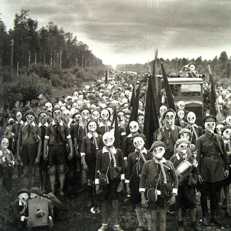 1. Оборона пионеров (1937 год), фотограф - Виктор Булла