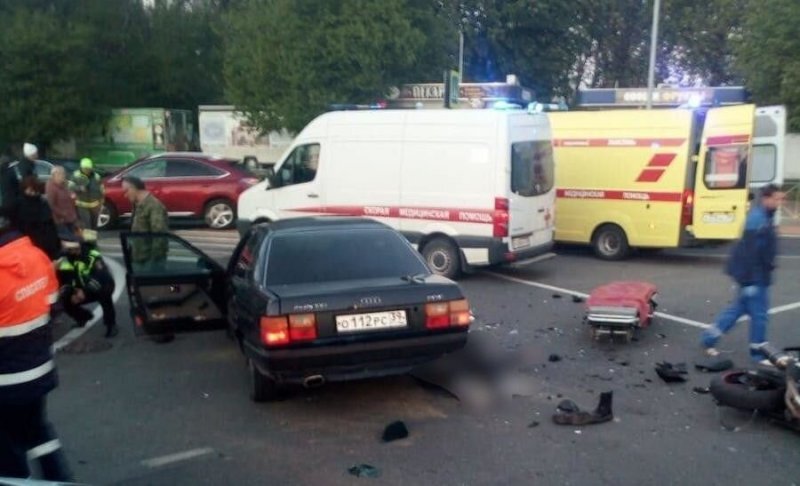 Авария дня. ДТП с мотоциклом в Калининграде, в котором погибли два человека