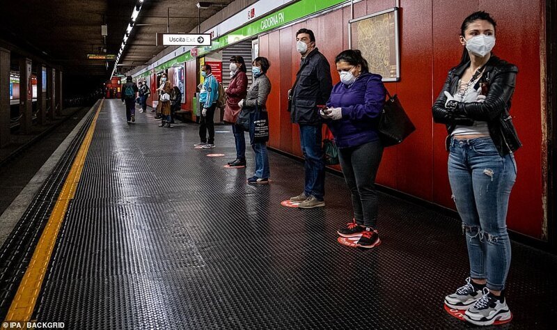 Одна из станций метро в Милане, сегодня