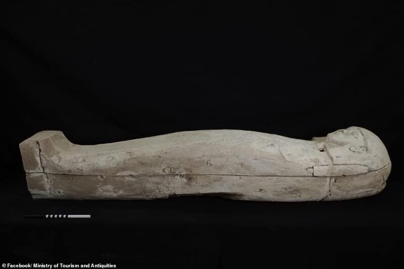 Археологи нашли мумию невесты в свадебном убранстве
