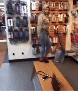 Гифки с девушками