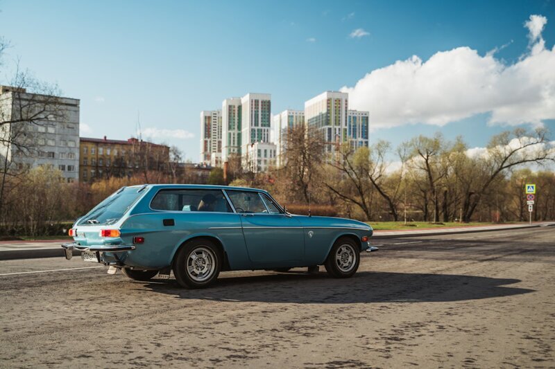 Редкий Volvo P1800 ES (1973)