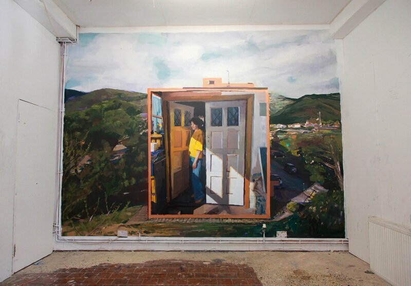 Домашний стрит-арт: художники по всему миру рисуют на стенах своих квартир и домов