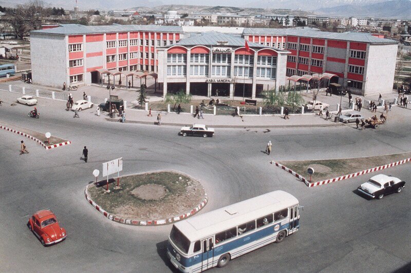 Афганистан. Здание муниципалитета в Кабуле. Фото Валентина Соболева /Фотохроника ТАСС/ 1979 год