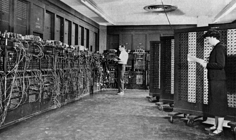 Электронный цифровой интегратор и вычислитель, четвёртый компьютер, построенный в истории, 1946 год
