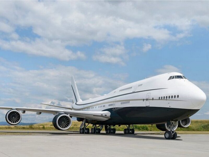 25 фотографий самого большого в мире частного самолета, который выглядит как летающий особняк