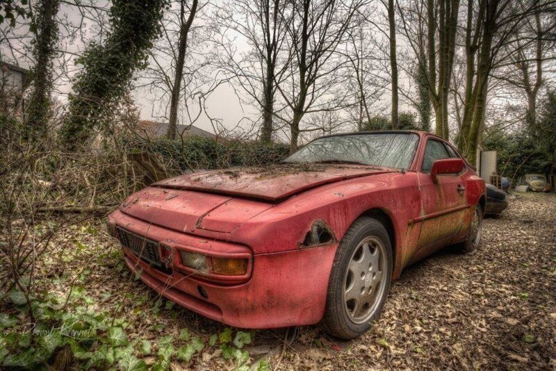 Abandoned Porsche 944