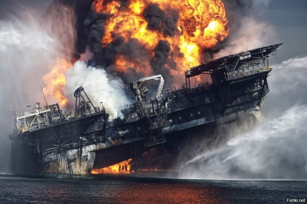 Взрыв нефтяной платформы deepwater horizon фото