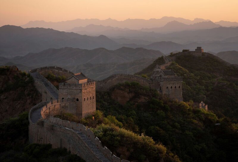3. Цзиньшаньлин, Великая китайская стена. Джошуа Кавалье - Чэндэ, Китай. 3-е место, приз $ 400
