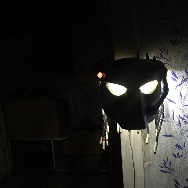 Настенный светильник #predator 01