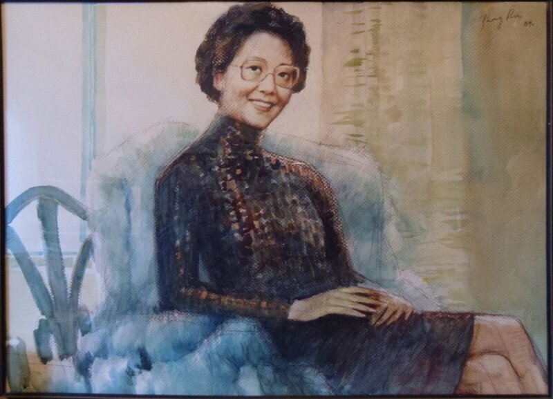 Это акварельный портрет 89-го года, который висел у неё в коридоре