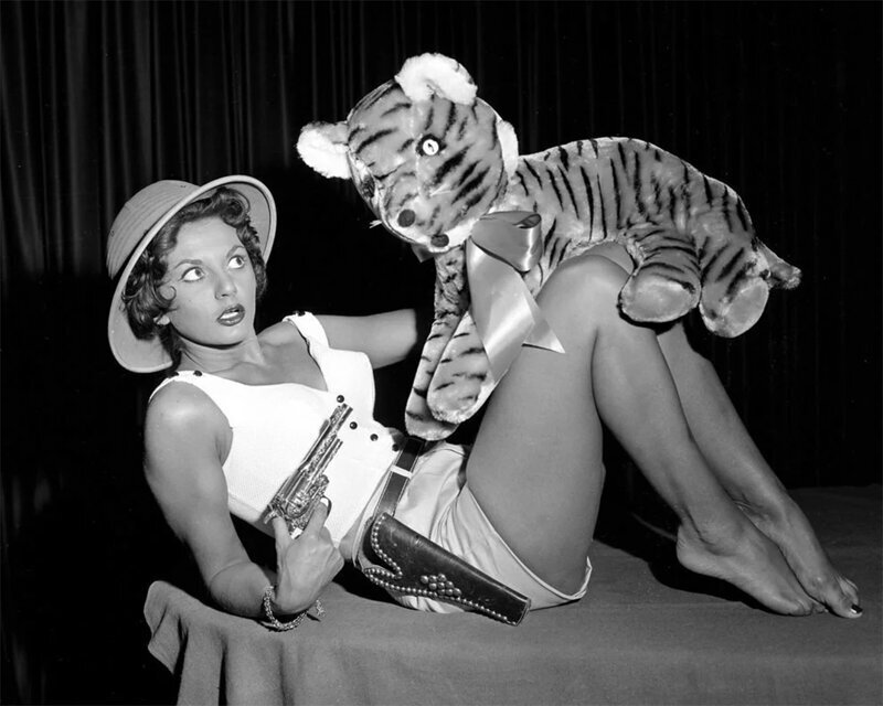 Жаклин Петит была выбрана в 1959 году «Королевой цирка».