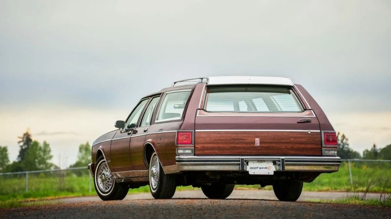Oldsmobile Custom Cruiser — Вот на чём ездили американские семьи в «докроссоверную» эпоху