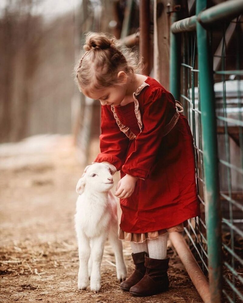 Трогательные портреты детей с животными