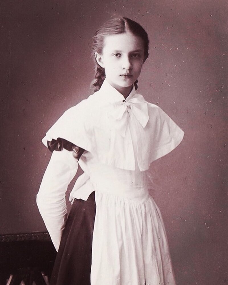 Платье гимназистки 19 века