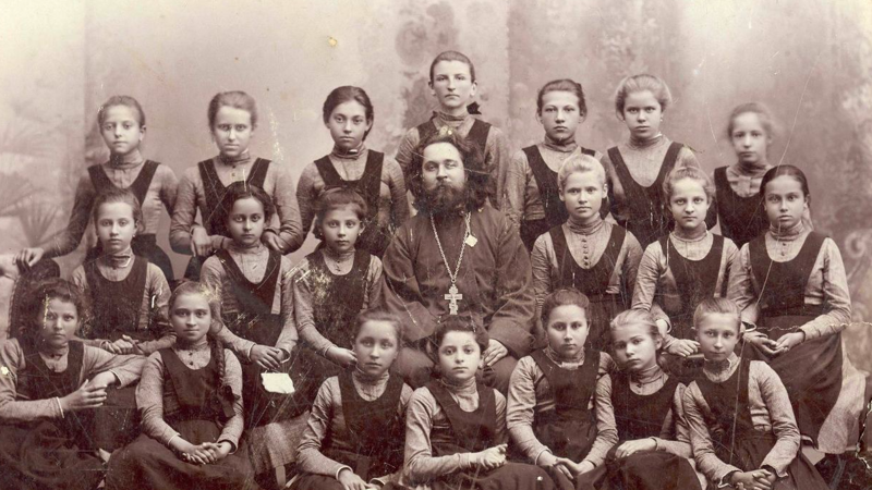 Воспитанницы Мариинской Донской женской гимназии, 1899-1900 учебный год