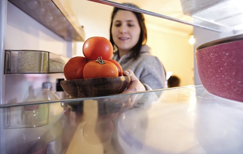 Почему помидоры нельзя хранить в холодильнике?