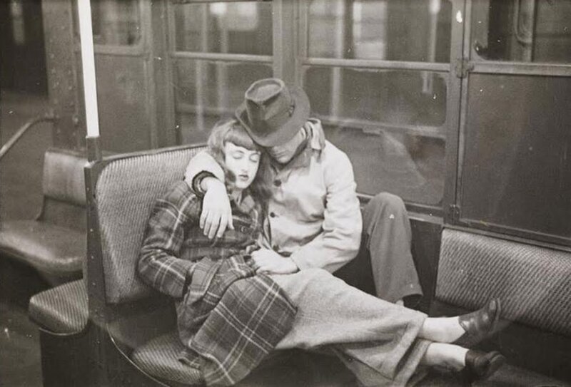 Фотографии нью-йоркского метро 1940-х, сделанные молодым Стэнли Кубриком