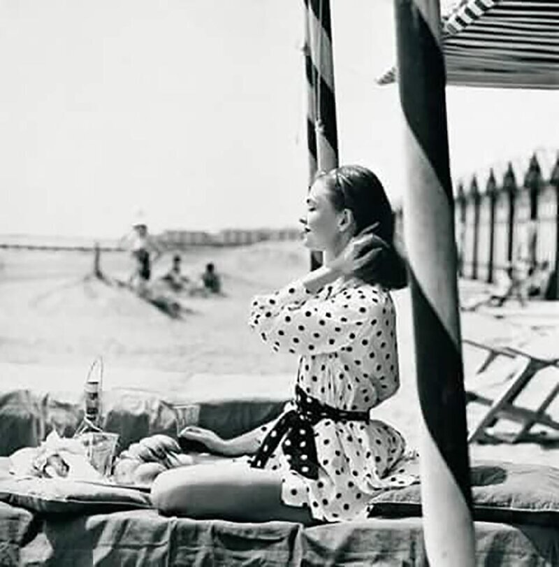  На пляже. 1951.