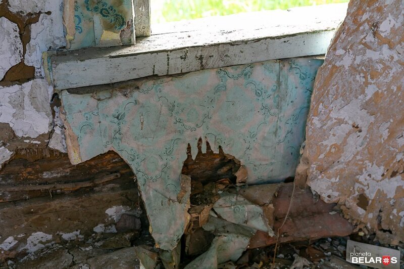 Белорусский фотограф показал, как выглядят брошенные деревни в Чернобыльской зоне 34 года спустя