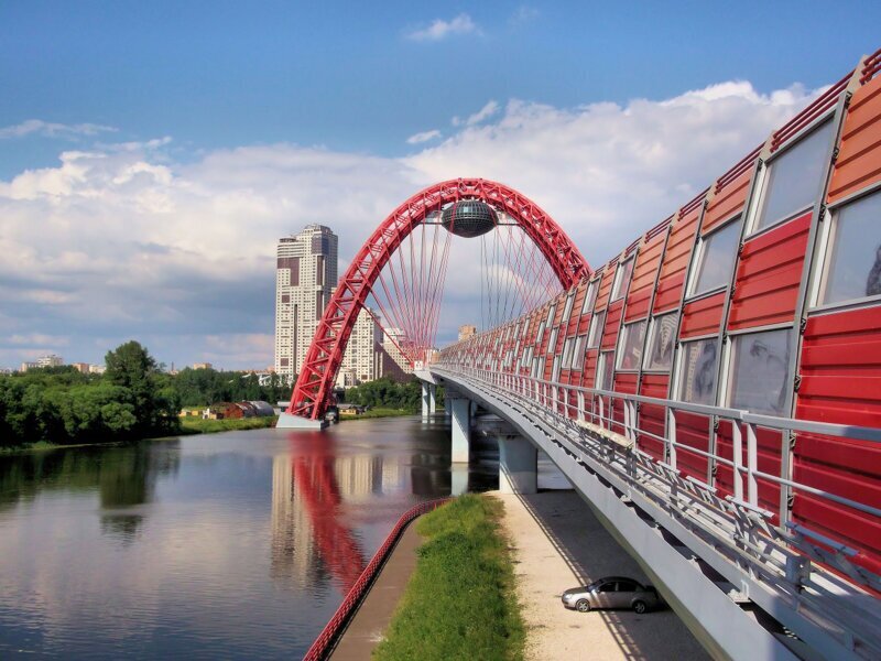 Живописный мост, Москва