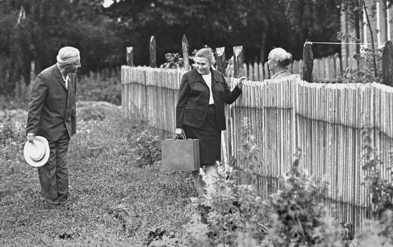 «Так мы жили»: романтика и реальность в советских фотографиях Владимира Лагранжа