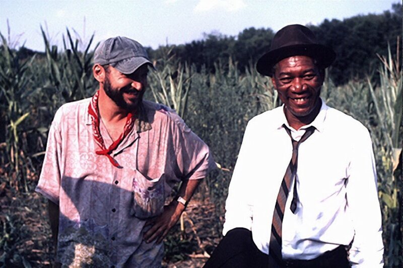 Фрэнк Дарабонт и Морган Фриман на съемках «Побег из Шоушенка», 1993 год
