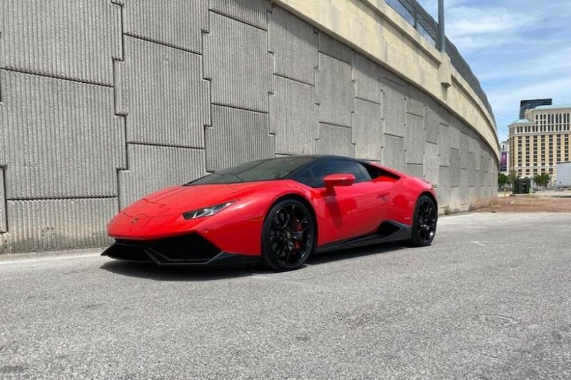 В США продают Lamborghini Huracan» с самым большим пробегом в мире
