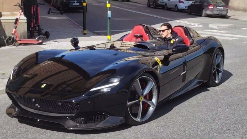 Златан Ибрагимович попался на нелегальном вождении своего редкого Ferrari Monza
