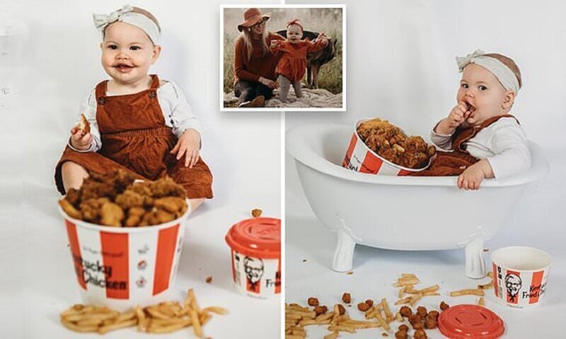 Фотографа, накормившую дочку жареной курицей, застыдили в сети