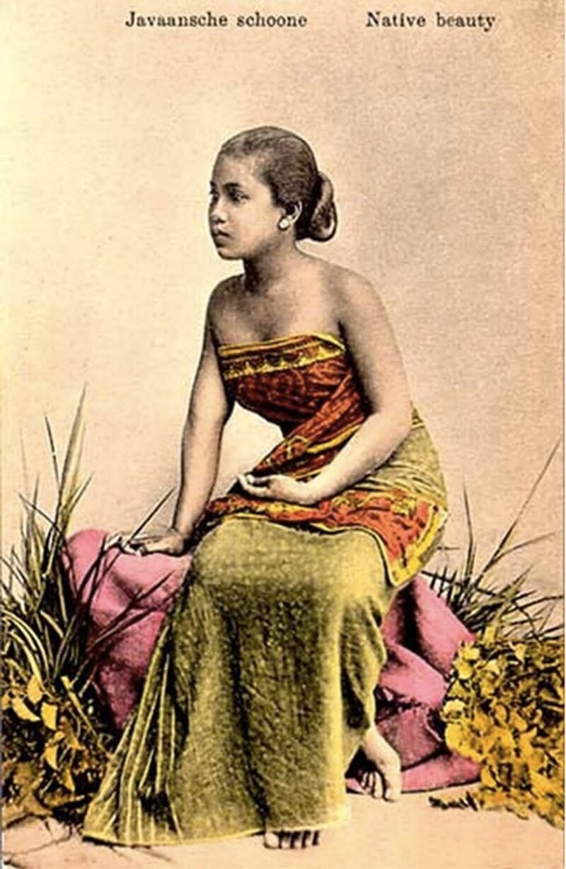 "Яванская красавица" (голландская открытка)