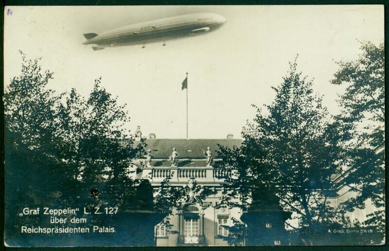 LZ 127 «Граф Цеппелин» 1929: дирижабль пролетает над Президентским дворцом фон Гинденбурга