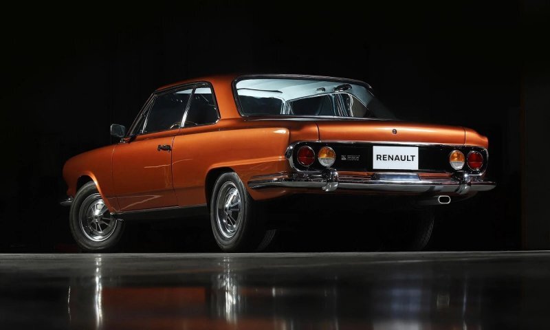 Какая неведомая модель Renault была у Фиделя Кастро и Леонида Ильича Брежнева?