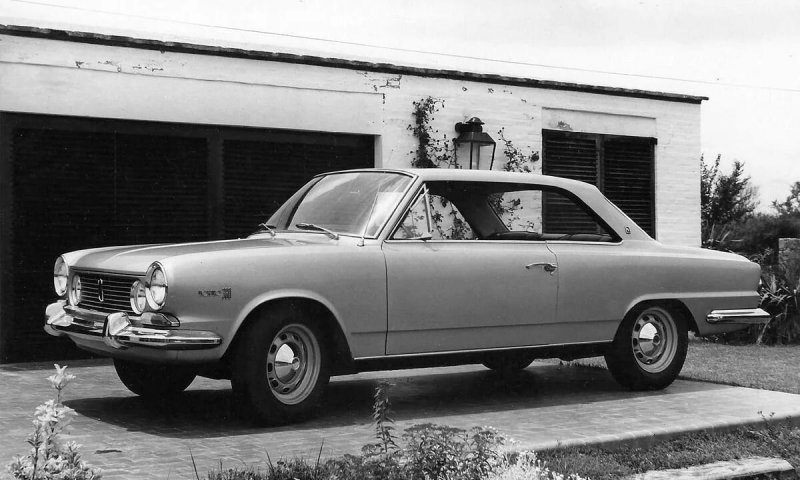 Какая неведомая модель Renault была у Фиделя Кастро и Леонида Ильича Брежнева?