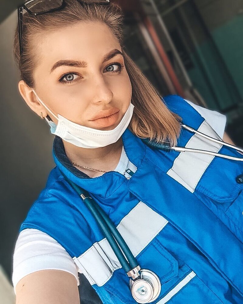 Красивые медсестры