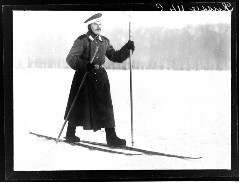 Русский солдат на лыжах, 1900