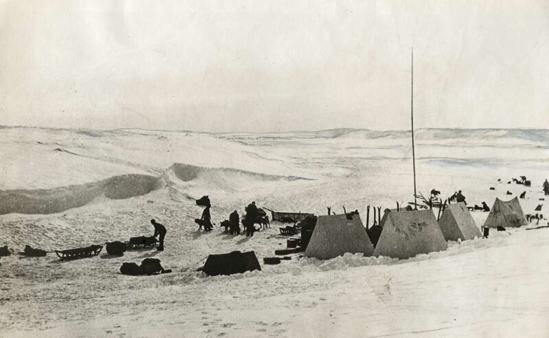 Большая антарктическая экспедиция Ричарда Е. Бэрда в 1929 году. Полярная станция «Литтл Америка»