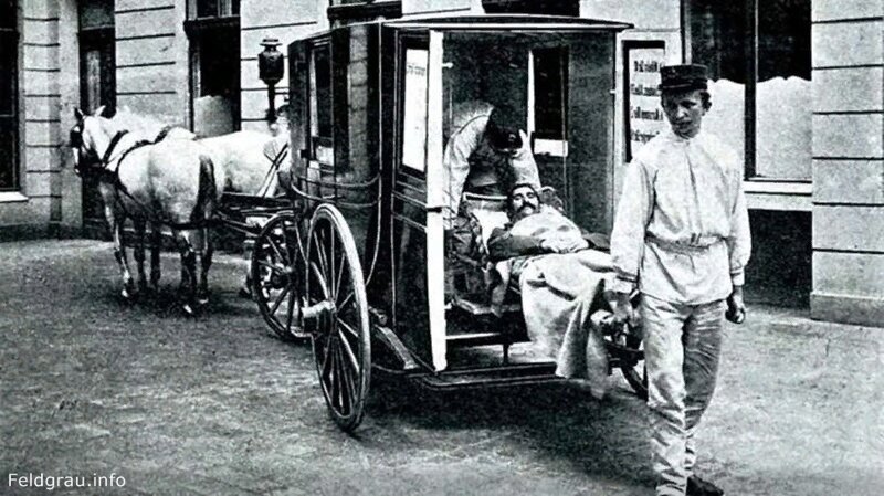 Первая станция скорой помощи была создана в Вене в 1881 году.