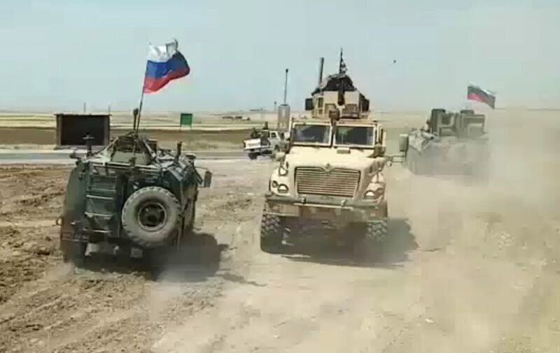 Американцы не смогли задержать российский патруль в Сирии