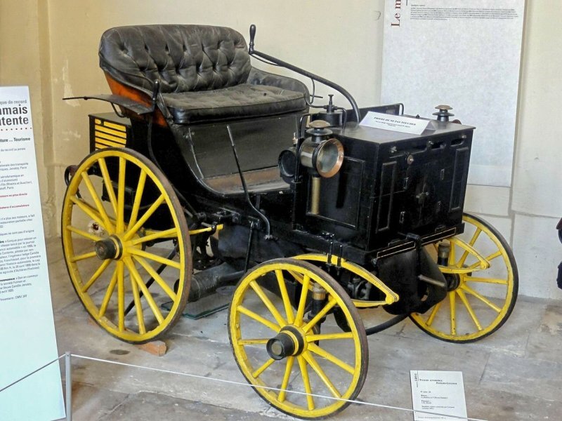 Самые старые автомобили: Panhard et Levassor P2C 1891 года