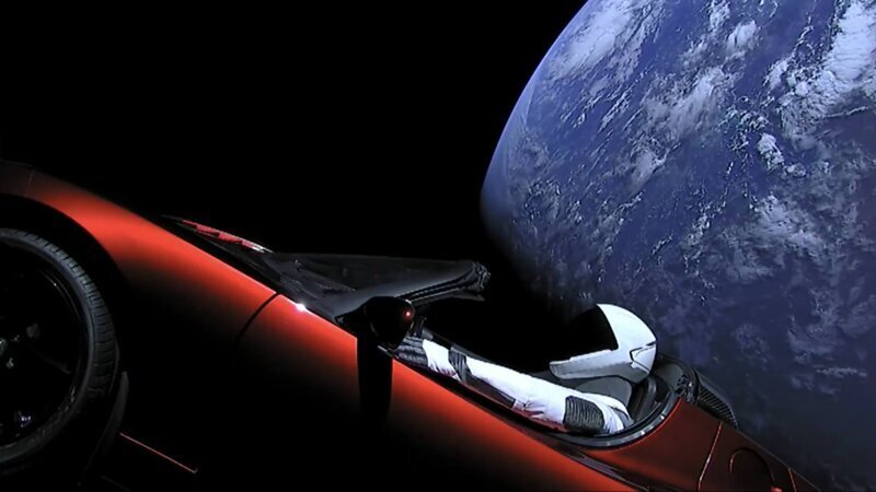 Tesla в космосе: а куда она долетела?