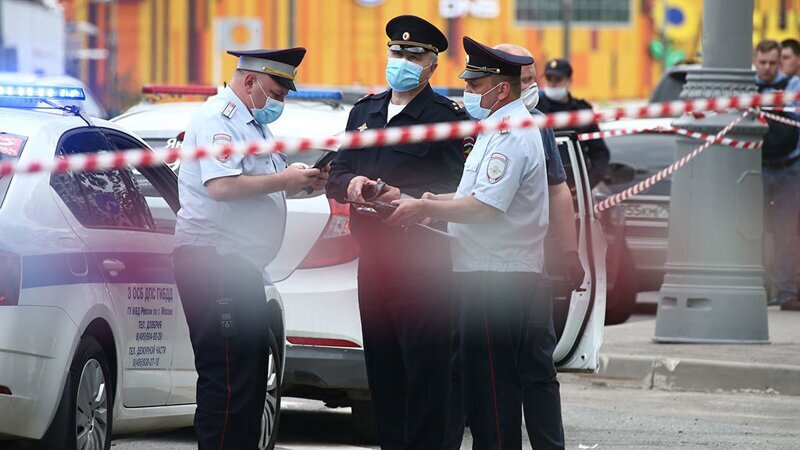Таксист - свидетель! В Москве двое полицейских ранены в перестрелке на Ленинском проспекте