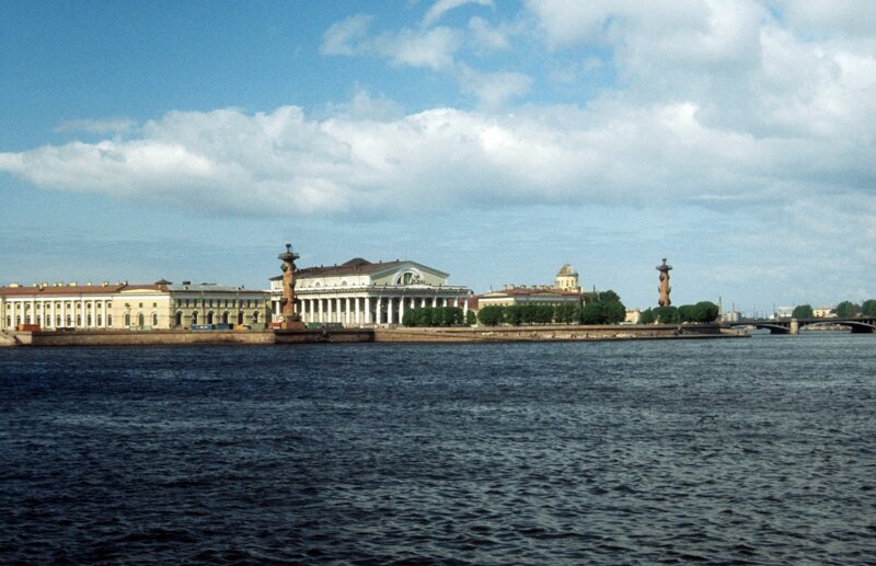 Ленинград. Вид через Неву, 5-22-1977