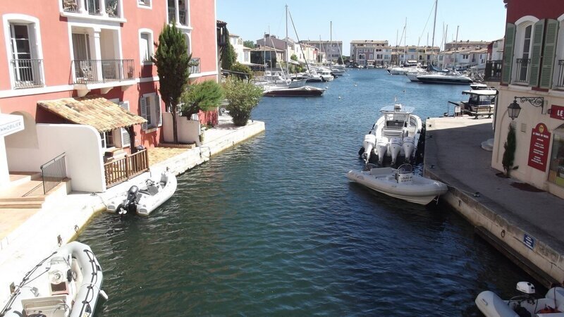 Французская Венеция: Порт-Гримо (Port-Grimaud)