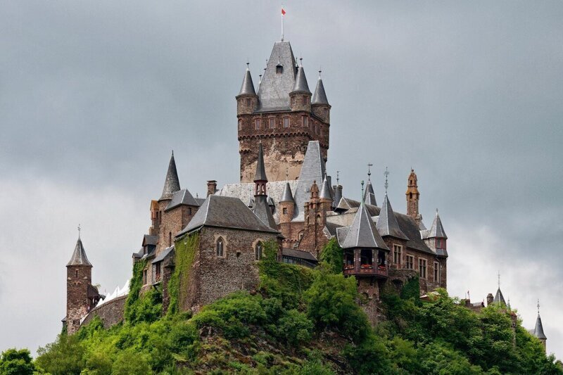 Замки Германии: имперский замок (Reichsburg) в Кохеме
