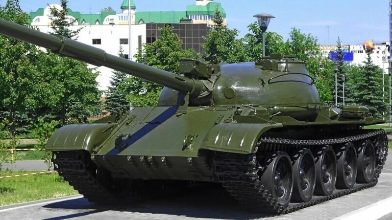 Советский Танк Т-62 - легендарная смена танку Т-55! Грозный танк времен разгара холодной войны!