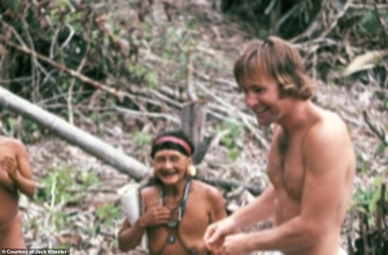 Порно видео джунгли племя лес