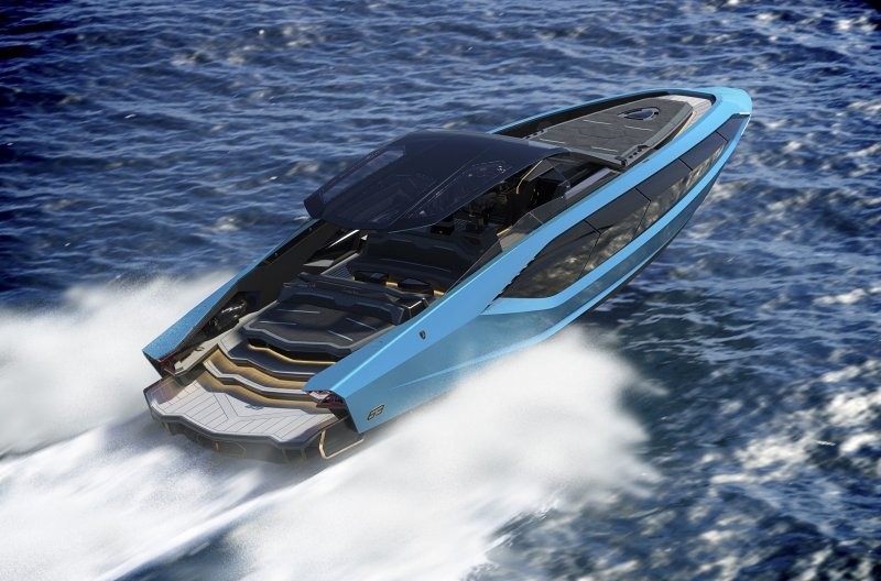 Роскошная моторая яхта, созданная в сотрудничестве с дизайнерами Lamborghini 