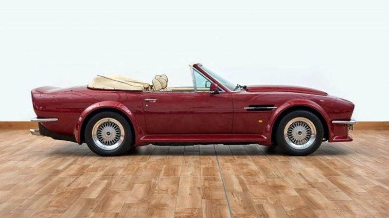 Кабриолет Aston Martin, которым владел Дэвид Бекхэм, выставили на продажу